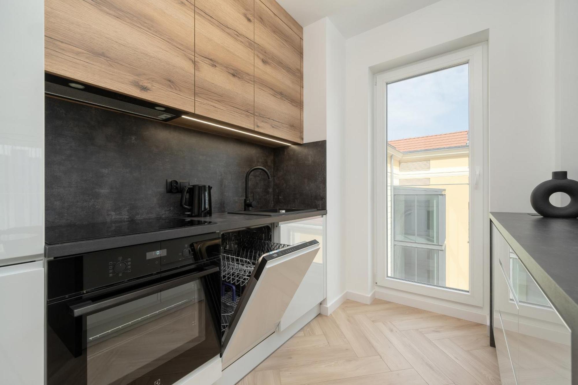 Elegancki Apartament Z Parkingiem Blisko Starego Miasta By Noclegi Renters Wrocław Kültér fotó